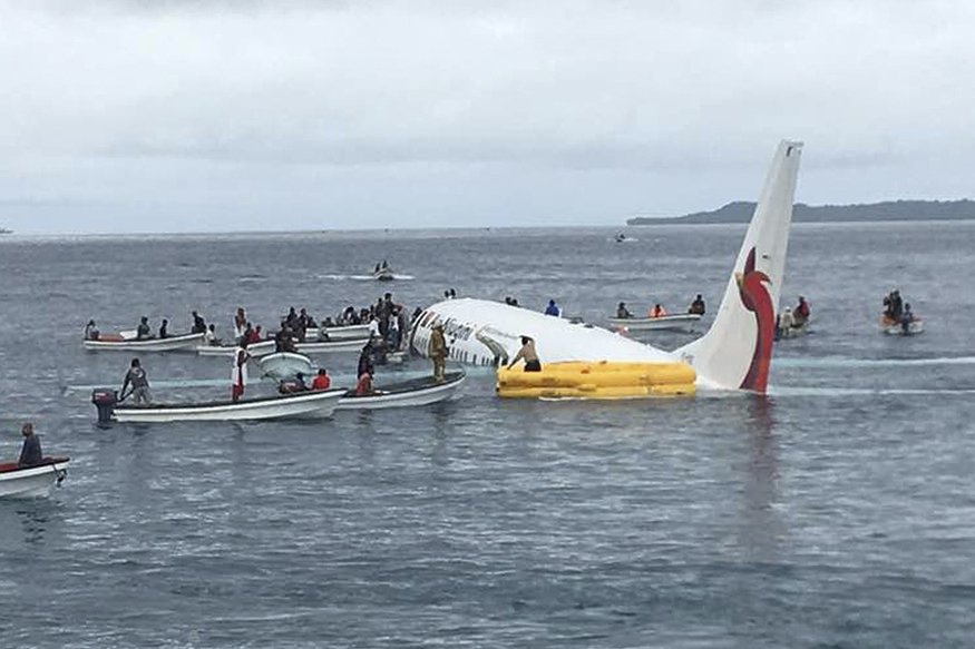 Body found inside plane days after it ditched into Pacific lagoon