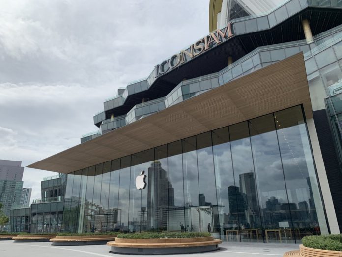Apple’s First Store in Thailand opens in Bangkok