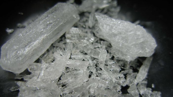 Couple arrested with 100g of 'ice' on Koh Samui