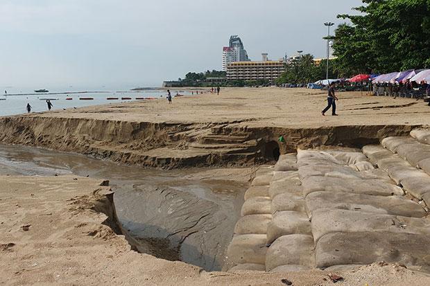 Pattaya's rebuilt beach sorely damaged by thunderstorm