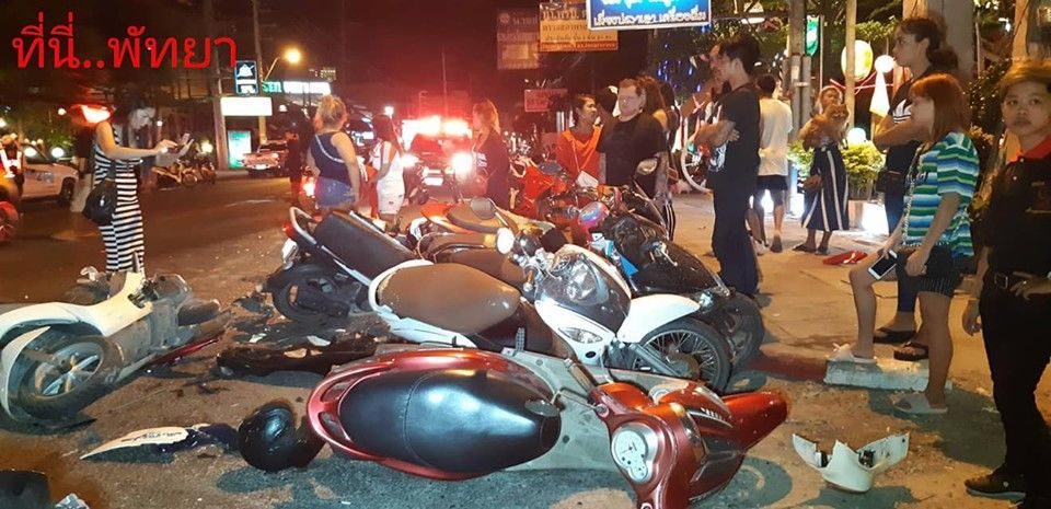 Car crashes into 11 parked motorcycles in Pattaya