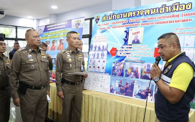 Fake driving license ‘for foreigners’ agent arrested in Pattaya