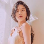 Korean actress faces Thai jail for endangered clam stunt