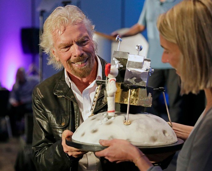 Richard Branson inspired by Apollo, his own space shot soon