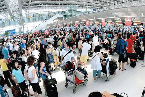 Thai Cabinet orders more manpower and check in counters at major Bangkok airports to lessen wait times
