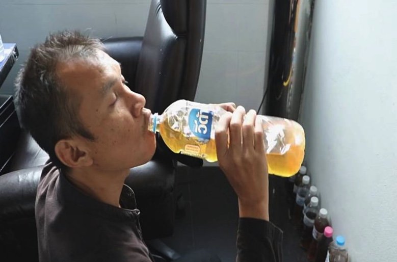Thai URINE DRINKING CRAZE and the TRUTH