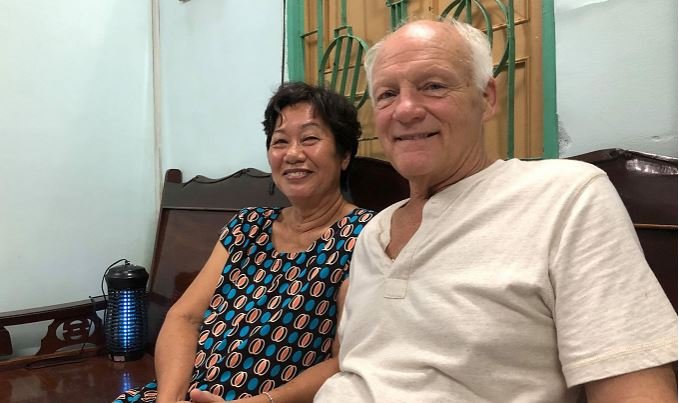 50 years on, American GI, Vietnamese girlfriend reunite