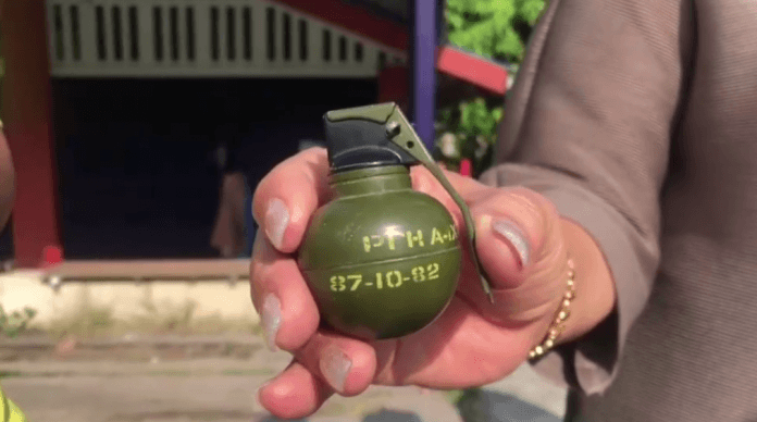 Fake grenade