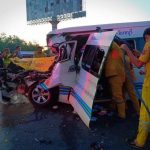 minivan crashes