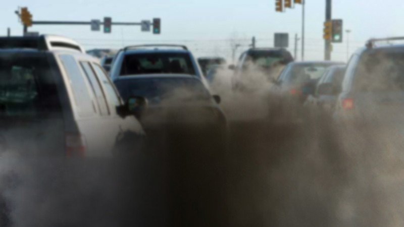 vehicles polluting