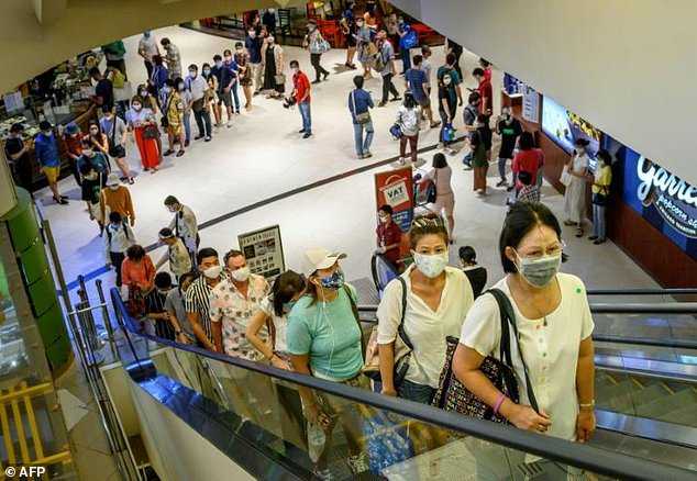 Thai malls reopen