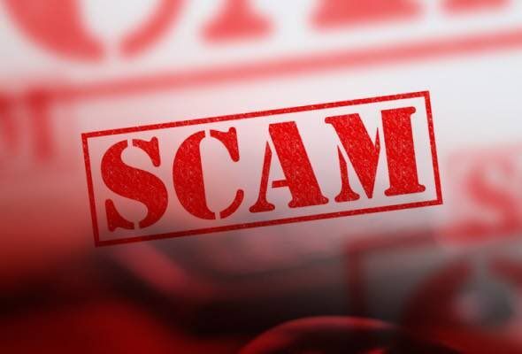 Scam raid nets 15 in the ring