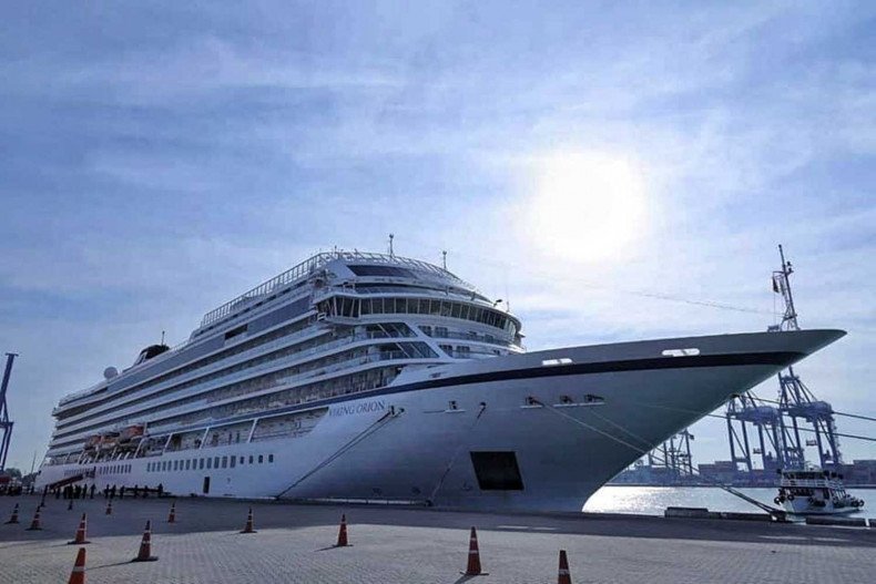 Frist cruise ship arrives in Chon Buri