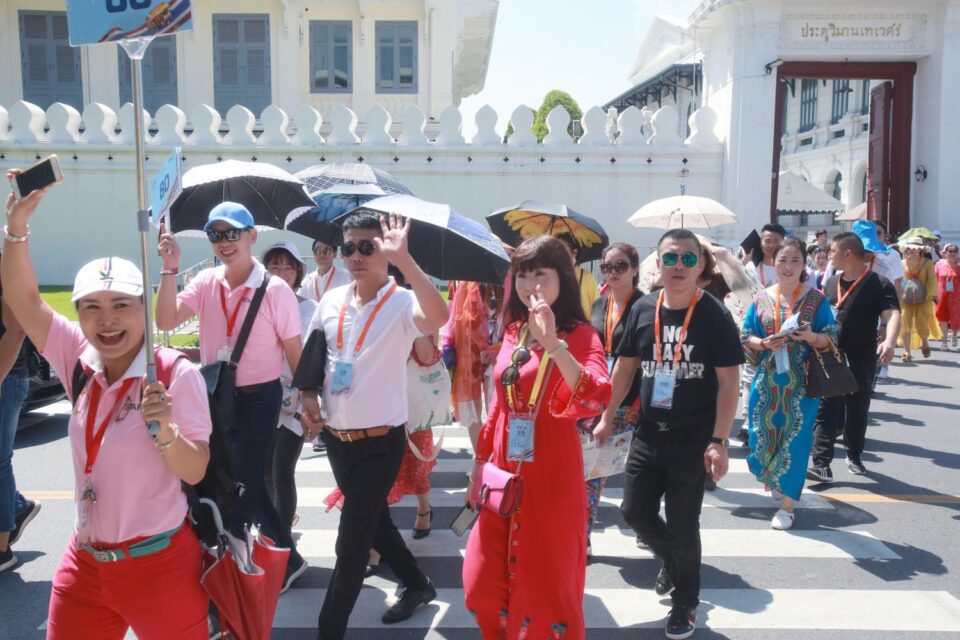 Chinese travelers to Thailand