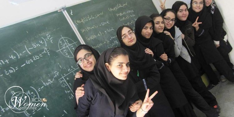 Iran schoolgirls threatened with poisoning
