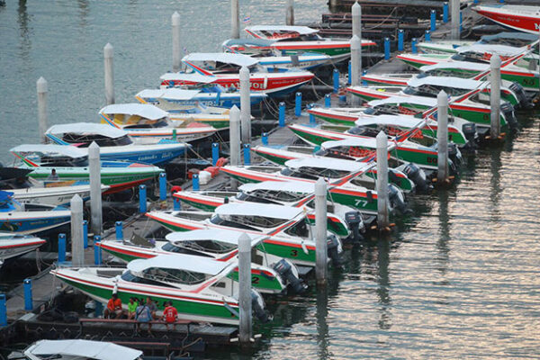Authorities impose new rules on speedboat operators