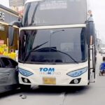 Bus hits cars, leaving