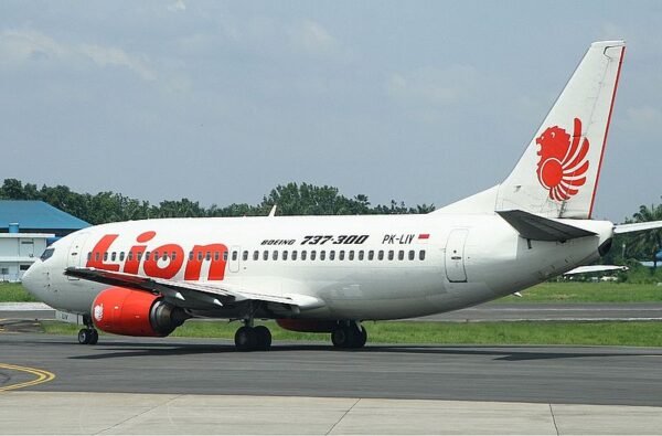 LionAir engine fire over Don Mueang