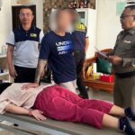 Unauthorized physician detained in Chon Buri