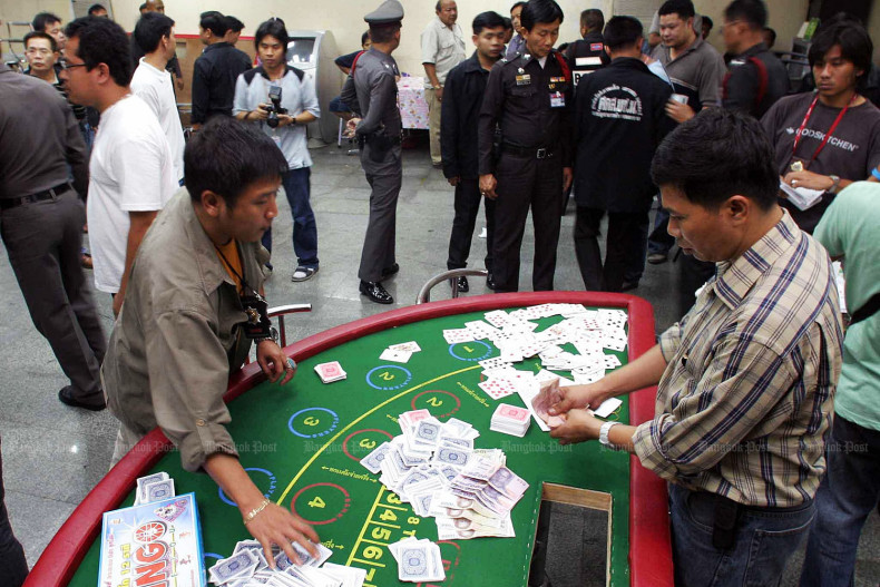 chief shuffled after casino bust