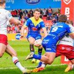 Salford Red Devils Prevail Over Warrington Wolves in Super League Clash