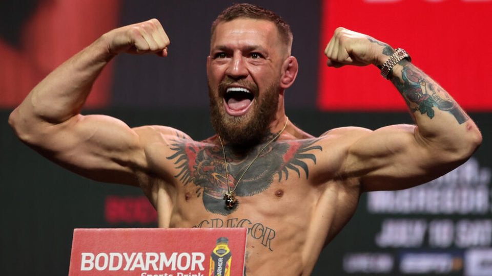 Conor McGregor Pulls Out of UFC Comeback Fight Due to Injury