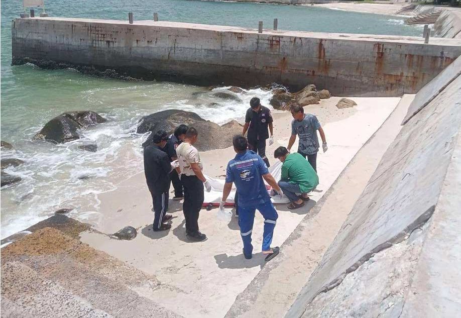 Mother and Son found dead on Beach