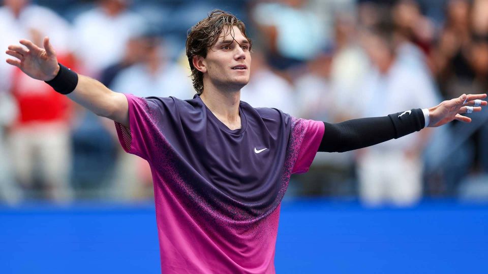 US Open: Jack Draper Advances to Semi-Finals with Straight Sets Win Over Alex de Minaur