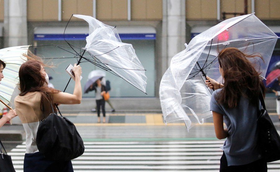 A real pizza work: Dominos driver battles Typhoon Jebi to make delivery on time