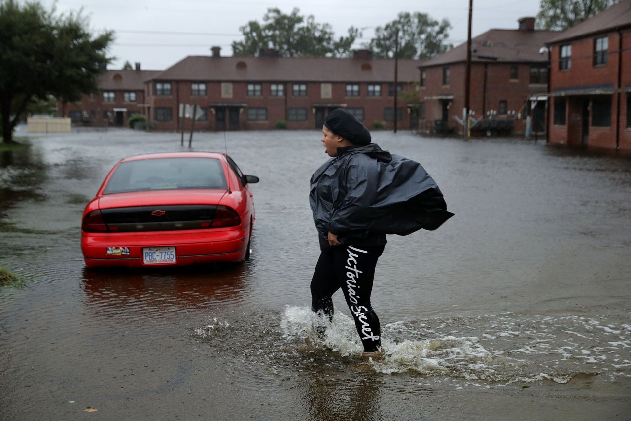 Catastrophic' Florence buffets US east coast