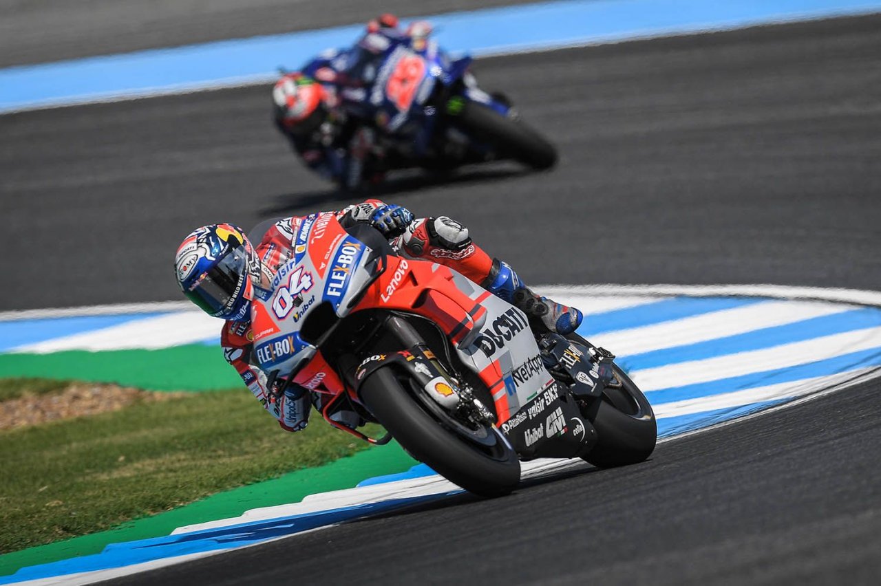 Huge crowds descend on Buriram for historic race; it should be a scorche