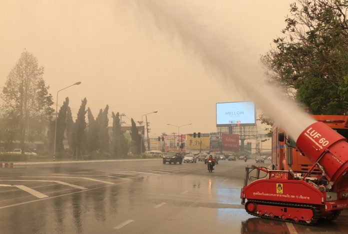 AIR IS SO DIRTY IN NORTHERN THAILAND, LEADER FLIES TO SEE IT