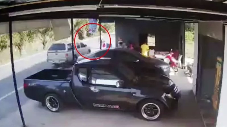 HORROR CCTV: Bangkok hit and run looks like MURDER