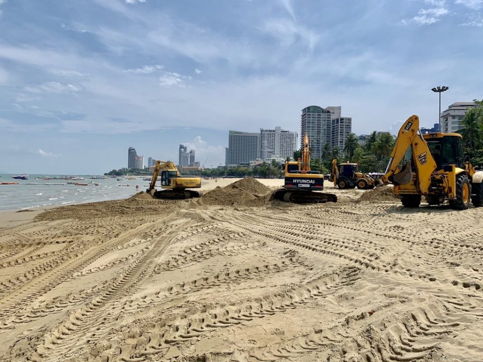 Pattaya again patches up flood-battered beach