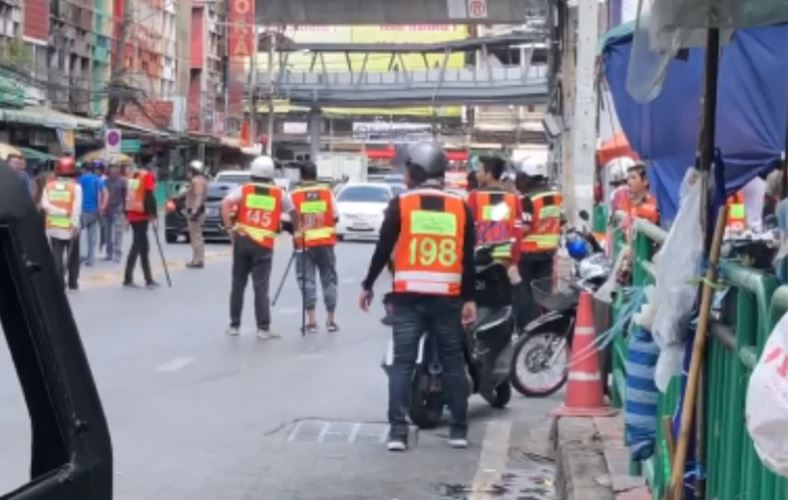 Bangkok taxi gang boss gives himself up