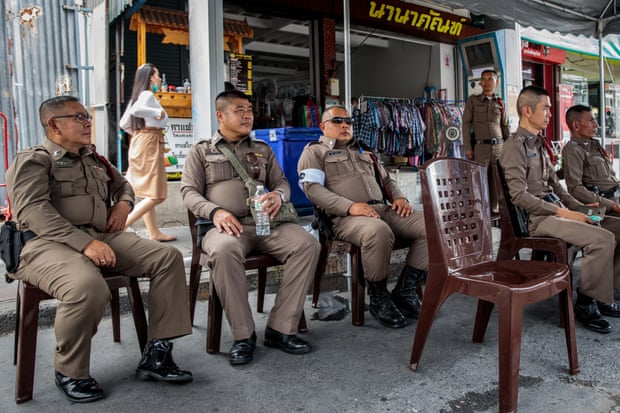 Bangkok’s taxi mafia locked in deadly TURF-WAR