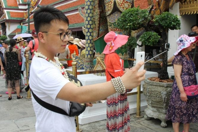 Chinese tourist numbers to Thailand FALL AGAIN