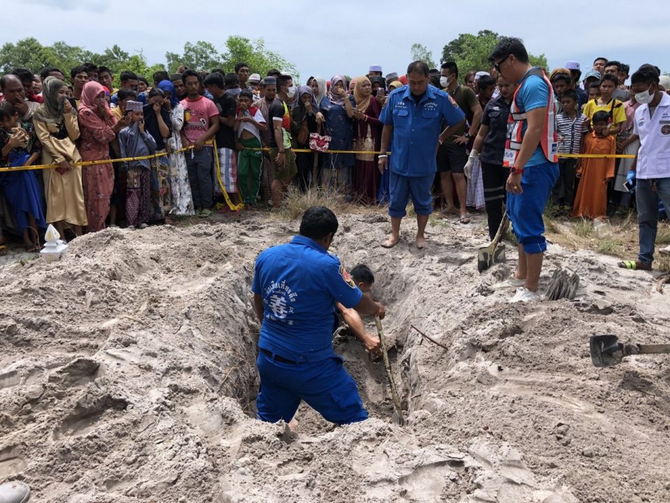 Missing Muslim teen found dead in Songkhla graveyard