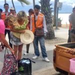Pattaya vendor tackled by tourists after stealing from German tourist