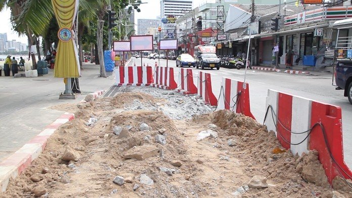 7 months of roadwork begins on Beach Road