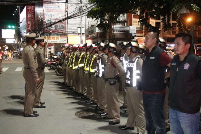 Crackdown on motorbikes continues, expanded to rental shops, foreigners without licenses