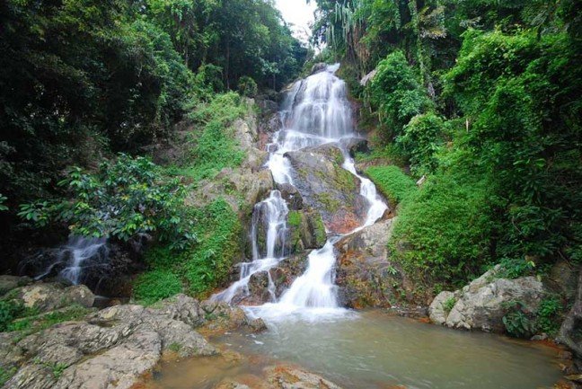 Spanish tourist missing on Koh Samui found ALIVE