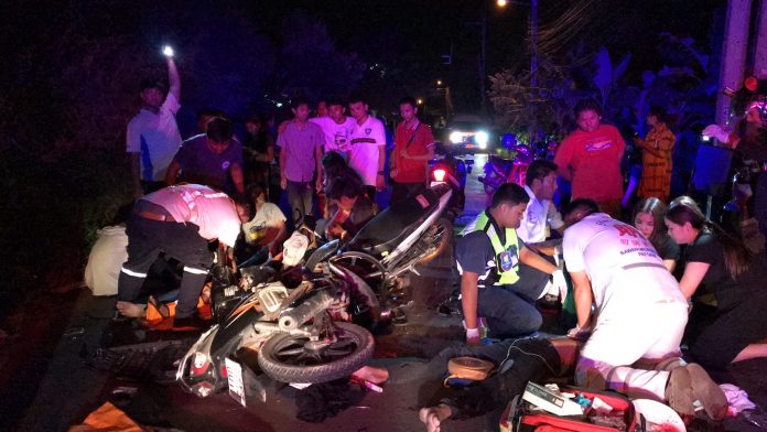 Motorcycle accident kills one man, injures three teenagers in Chonburi