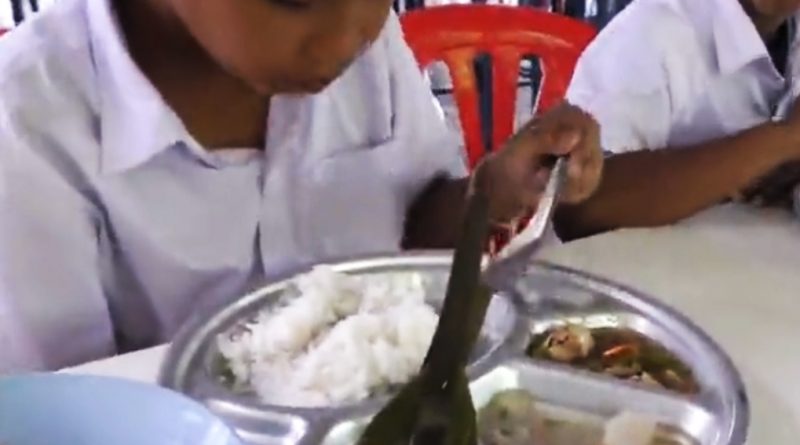 Students get good lunch after scandal