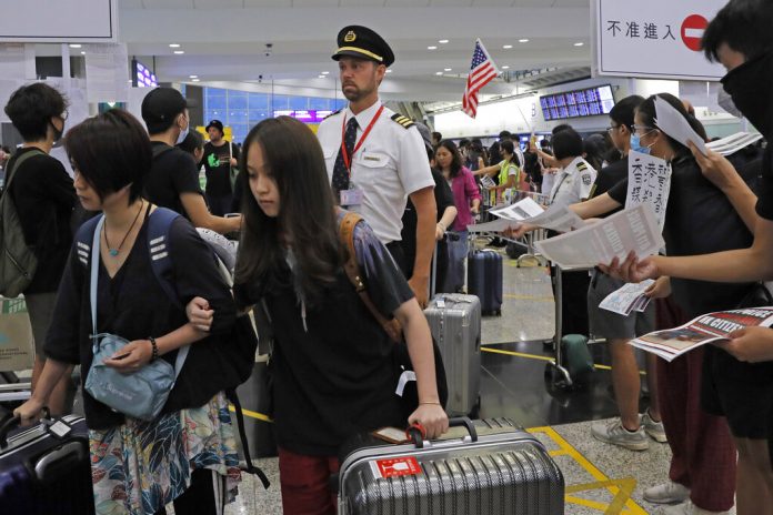 THAI AIRWAYS FLIGHT TO HONG KONG FORCED TO CIRCLE BACK TO BANGKOK