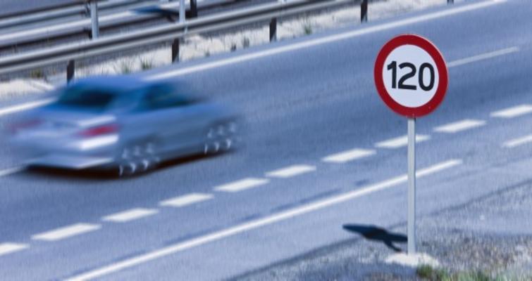 Thai government goes ahead with plan to RAISE SPEED LIMIT
