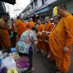 Thais urged to put their monks on a strict diet