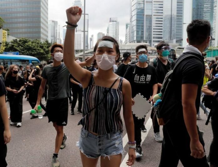 Hong Kong chaos