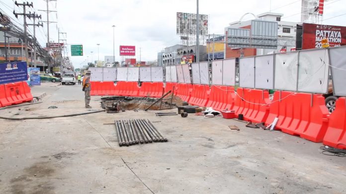 Jomtien Road construction expected to last until April of next year, expect delays