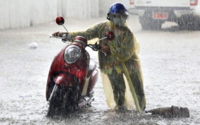 TORRENTIAL RAIN forecast for parts of Thailand this weekend